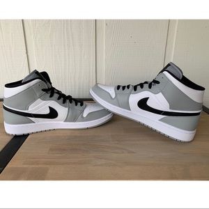 Nike Air Jordan 1 Mid